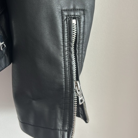 Guess Size L faux leather jacket - Picture 7 of 7